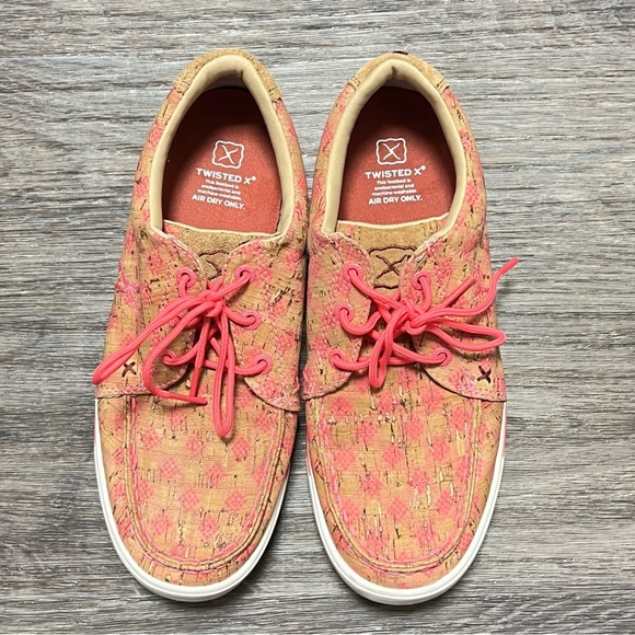 Twisted X printed Cork loafers, lace up, lightweight, size 7.5 - Picture 2 of 10